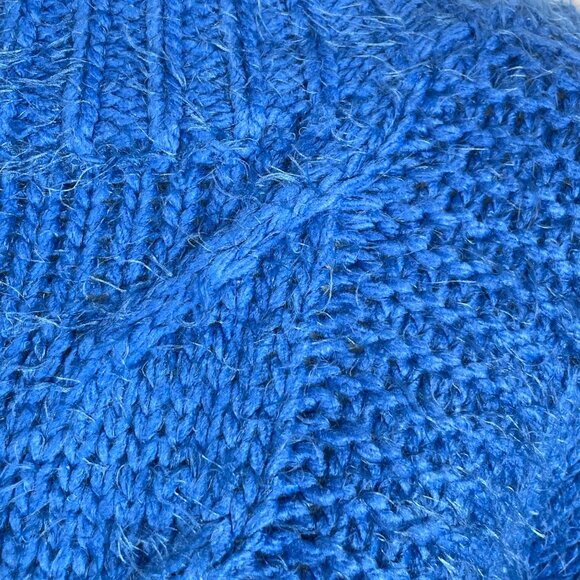 RENEE C Cable Knit Eyelash Sweater SMALL Royal Blue Cozy NEW - Picture 5 of 11